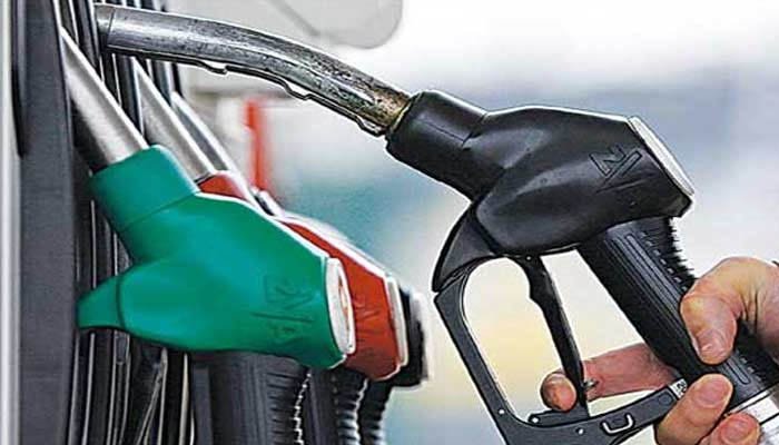 ایک ماہ کے دوران پیٹرول 59 روپے ، ڈیزل 32 روپے فی لیٹر مہنگا،عوام پریشان