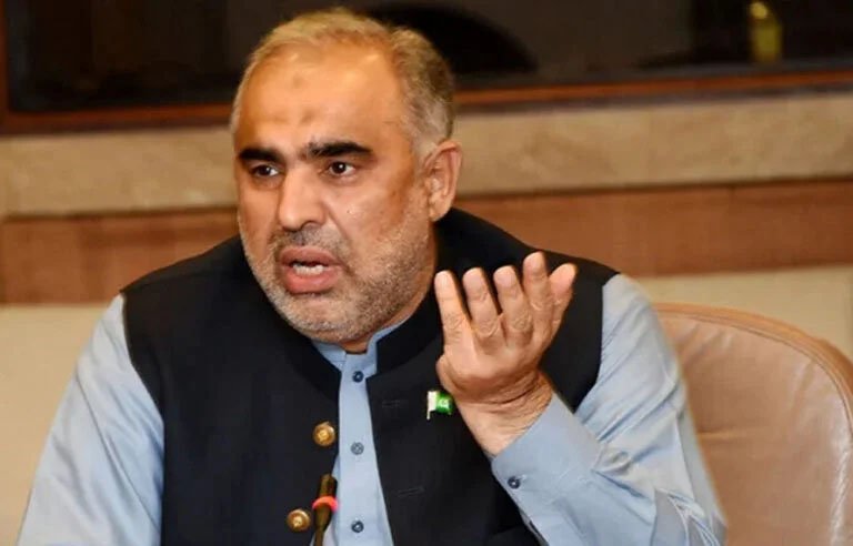 فیلڈ مارشل کی خدمات کسی سے ڈھکی چھپی نہیں، ان کا کردار قابل تعریف، اسد قیصر