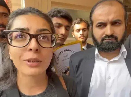 ایمان مزاری اورہادی علی چٹھہ دوبارہ گرفتار