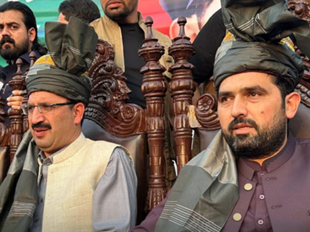 پی ٹی آئی رہنماؤں کا سہیل آفریدی اور جنید اکبر کو گرفتار کیے جانے کا دعویٰ